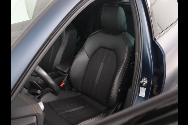 CUPRA Formentor 1.4 e-Hybrid | Carplay | Camera | Adaptive cruise | Sfeerverlichting | Keyless | Navigatie | Sportstoelen | Full LED | Petrol Blue Matt | PHEV | Plug-In