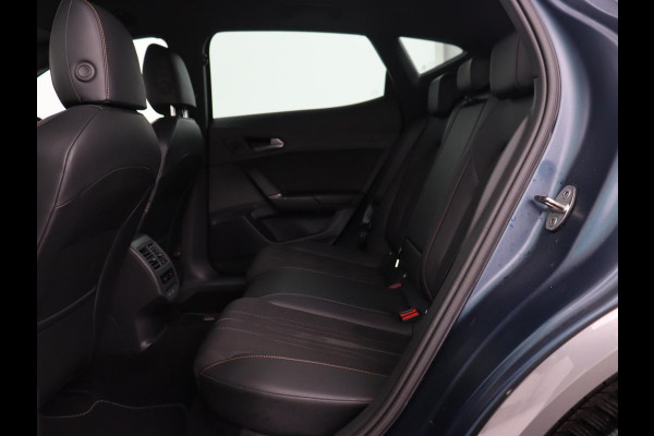 CUPRA Formentor 1.4 e-Hybrid | Carplay | Camera | Adaptive cruise | Sfeerverlichting | Keyless | Navigatie | Sportstoelen | Full LED | Petrol Blue Matt | PHEV | Plug-In