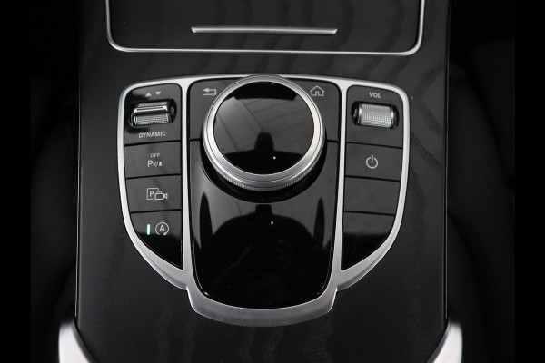 Mercedes-Benz C-Klasse 160 Business Solution AMG | Trekhaak | Stoelverwarming | Leder/Alcantara | Navigatie | Full LED | Digital Cockpit | Camera | Park Assist | Cruise control