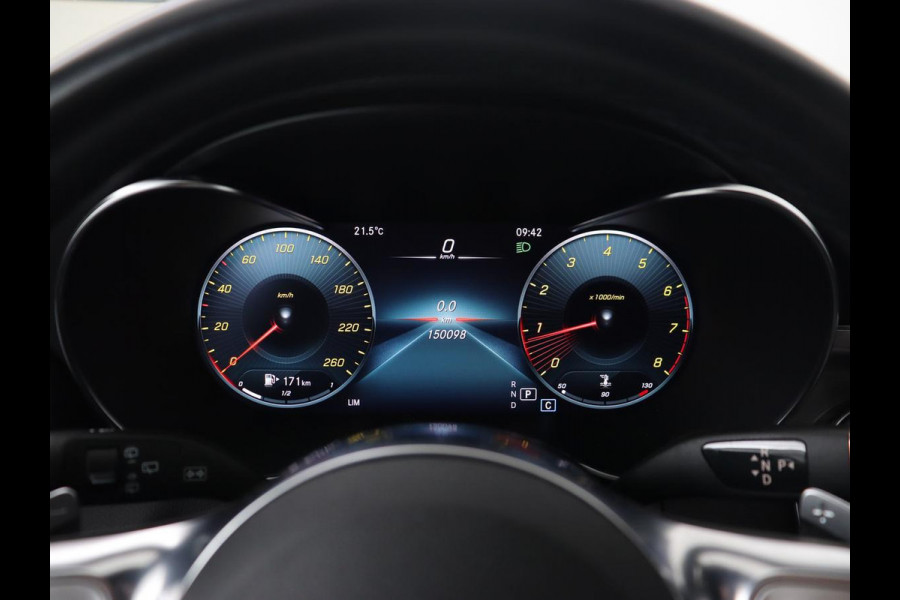 Mercedes-Benz C-Klasse 160 Business Solution AMG | Trekhaak | Stoelverwarming | Leder/Alcantara | Navigatie | Full LED | Digital Cockpit | Camera | Park Assist | Cruise control