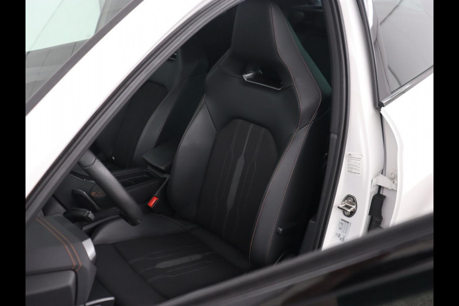 CUPRA Formentor 1.4 e-Hybrid VZ | 245pk | 360 Camera | Stoel & stuurverwarming | Adaptive cruise | Carplay | Sfeerverlichting | Navigatie | Park Assist | Keyless | PHEV | Plug In