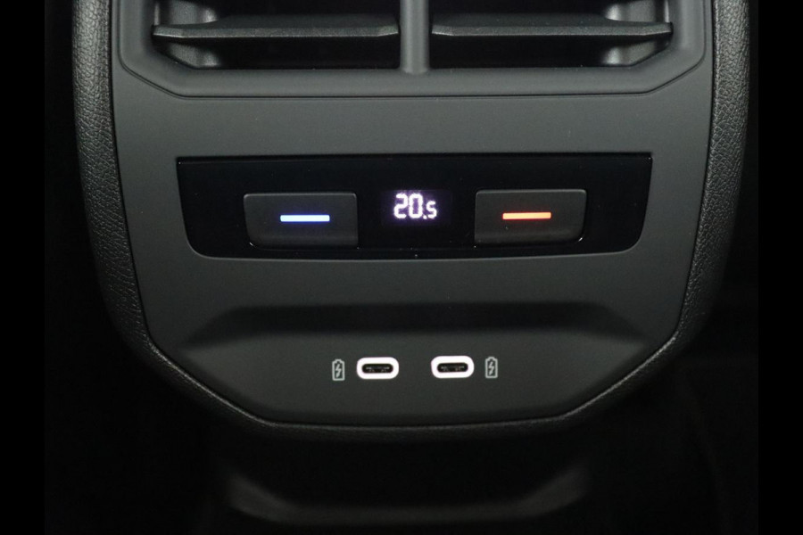 CUPRA Formentor 1.4 e-Hybrid VZ | 245pk | 360 Camera | Stoel & stuurverwarming | Adaptive cruise | Carplay | Sfeerverlichting | Navigatie | Park Assist | Keyless | PHEV | Plug In