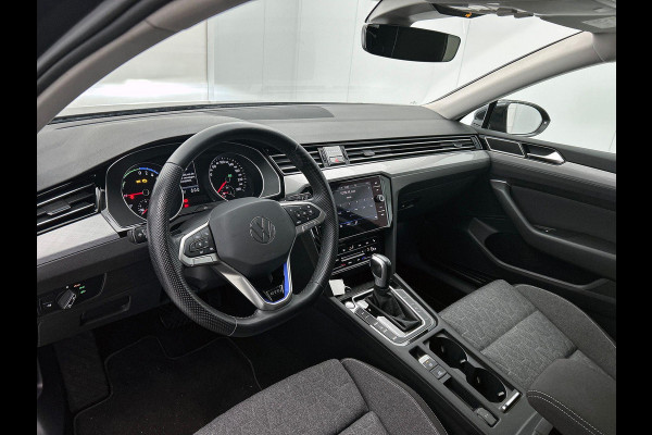 Volkswagen Passat Variant 1.4 TSI PHEV GTE High Line CAMERA AD-CRUISE EL-ACHTERKLEP CARPLAY