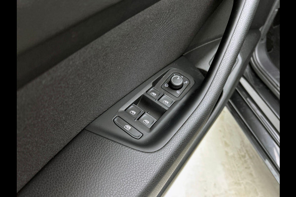 Volkswagen Passat Variant 1.4 TSI PHEV GTE High Line CAMERA AD-CRUISE EL-ACHTERKLEP CARPLAY