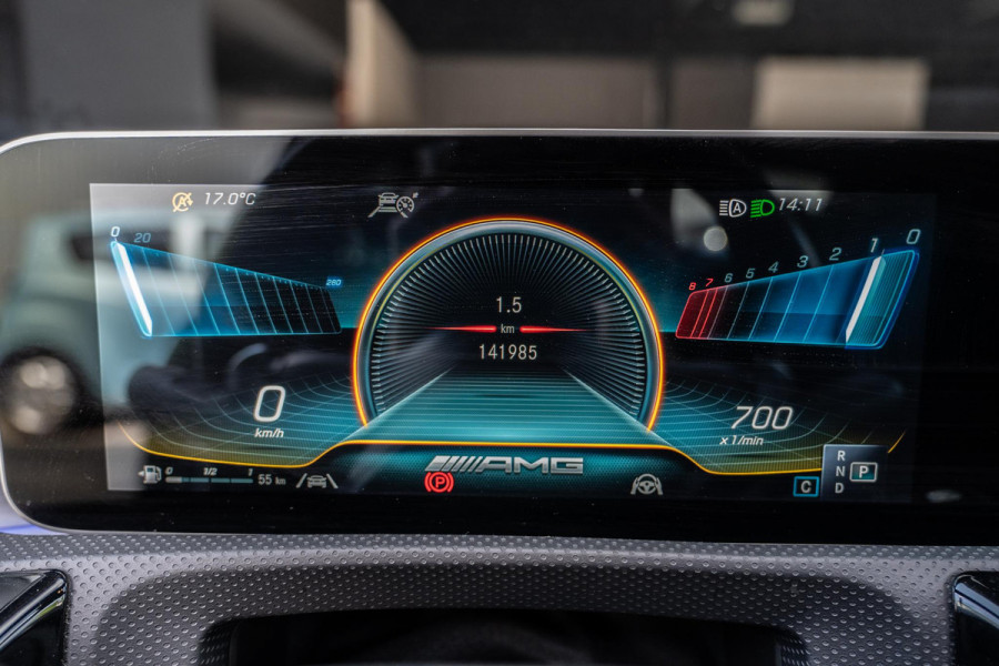 Mercedes-Benz CLA-Klasse AMG 35 4MATIC | Pano | 360 | Memory | Burmester