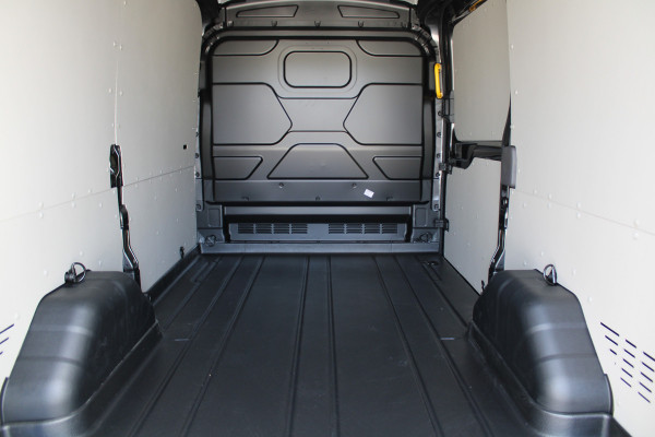 Ford Transit 350 2.0 TDCI L2H2 Trend 165pk - Facelift - Adaptive Cruise - Navigatie - Blind Spot - 360 Camera - Stoel - Stuurverwarming - Rij