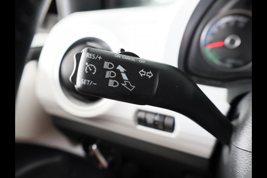 Seat Mii Electric electric 83 pk | Navigatie via App | Parkeersensoren achter | Cruise control | Autom. airco | Stoelverwarming |