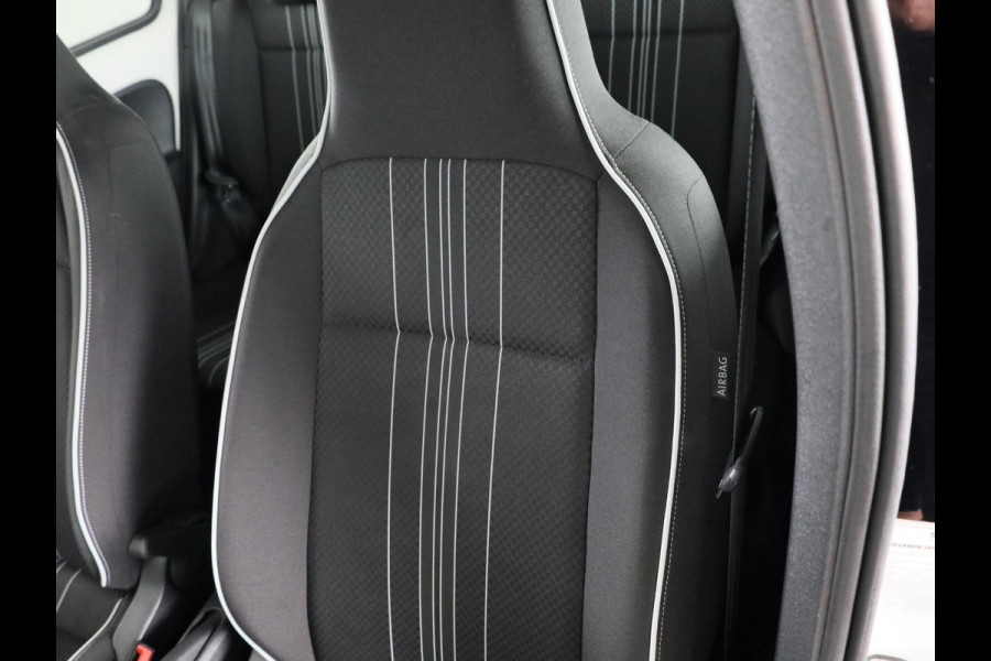 Seat Mii Electric electric 83 pk | Navigatie via App | Parkeersensoren achter | Cruise control | Autom. airco | Stoelverwarming |
