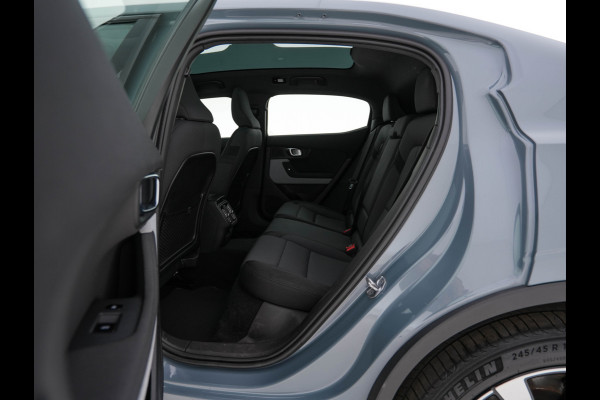 Polestar 2 Long Range Dual Motor Launch Edition 78kWh [ 3-Fase ] (INCL-BTW) *PANO | NAVI-FULLMAP | FULL-LED | ADAPTIVE-CRUISE | BLIND-SPOT | KEYLESS | LANE-ASSIST | DIGI-COCKPIT | CARPLAY | DAB+ | HEATED-COMFORTSEATS | ECC | MEMORY-PACK | PDC | 20''ALU*