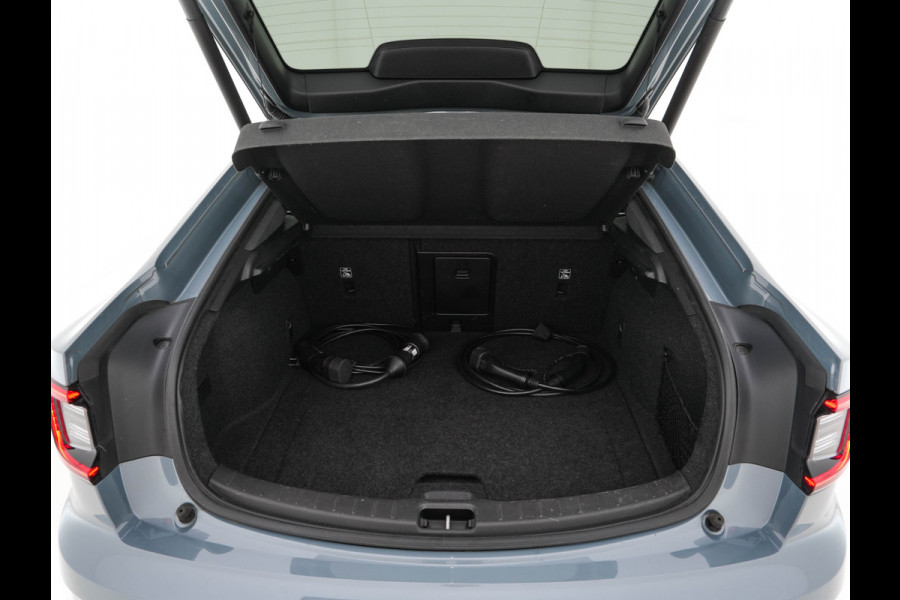 Polestar 2 Long Range Dual Motor Launch Edition 78kWh [ 3-Fase ] (INCL-BTW) *PANO | NAVI-FULLMAP | FULL-LED | ADAPTIVE-CRUISE | BLIND-SPOT | KEYLESS | LANE-ASSIST | DIGI-COCKPIT | CARPLAY | DAB+ | HEATED-COMFORTSEATS | ECC | MEMORY-PACK | PDC | 20''ALU*