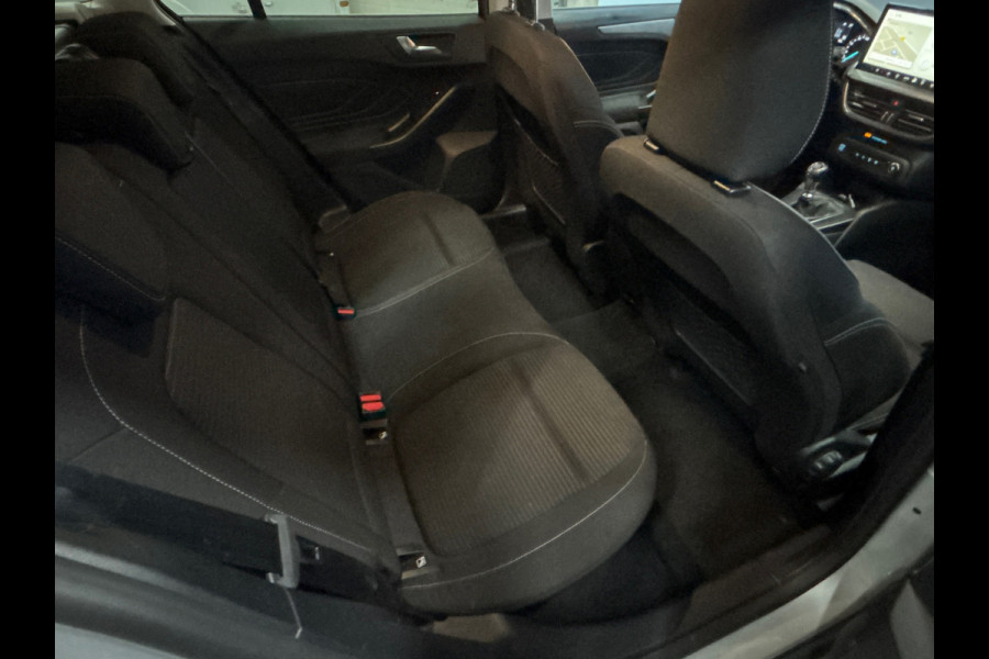 Ford FOCUS Wagon 1.0 EcoBoost Hybrid Titanium Nieuwe type