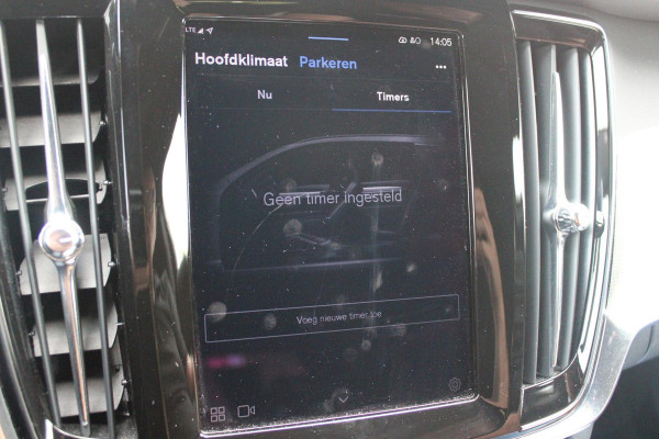 Volvo V90 B5 250PK ULTIMATE DARK MILD HYBRID | PANORAMISCH SCHUIF/KANTEL DAK | HARMAN KARDON AUDIO | FULL-LED ACTIVE HIGH BEAM KOPLAMPEN | LED MISTLAMPEN VOOR | ELEKTRISCH BEDIENBARE VOORSTOELEN MET GEHEUGENFUNCTIE | SPORTSTOELEN MET NAPPA LEER | KRISTALLEN POOKKNOP | ZWARTE HEMELBEKLEDING | EXTRA GETINT GLAS ACHTER | ACHTERUITRIJ CAMERA | UITKLAPBARE ZITVERHOGERS ACHTERBANK | 20" BLACK DIAMONT VELGEN | PARKEER VERWARMING MET TIMER "STANDKACHEL" | NAVIGATIE VIA GOOGLE | APPLE CARPLAY/ANDROID AUTO | STOEL/STUUR VERWARMING | PARKEERSENSOREN VOOR EN ACHTER | ELEKTRISCH BEDIENBARE A