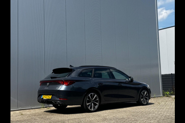 Seat Leon Sportstourer 1.5 eTSI FR LAUNCHE EDITION PANORAMADAK TREKHAAK STOELVERWARMING NAP NEDERLANDSE AUTO