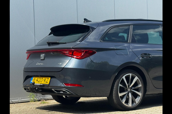 Seat Leon Sportstourer 1.5 eTSI FR LAUNCHE EDITION PANORAMADAK TREKHAAK STOELVERWARMING NAP NEDERLANDSE AUTO