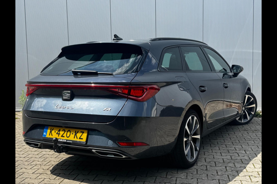 Seat Leon Sportstourer 1.5 eTSI FR LAUNCHE EDITION PANORAMADAK TREKHAAK STOELVERWARMING NAP NEDERLANDSE AUTO