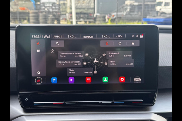 Seat Leon Sportstourer 1.5 eTSI FR LAUNCHE EDITION PANORAMADAK TREKHAAK STOELVERWARMING NAP NEDERLANDSE AUTO