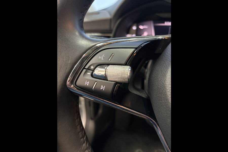 Škoda SCALA 1.0 TSI Style Virtual Cockpit,Car Play, Clima