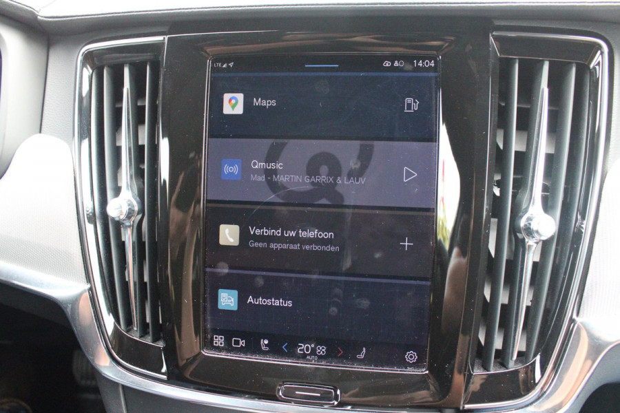 Volvo V90 B5 250PK ULTIMATE DARK MILD HYBRID | PANORAMISCH SCHUIF/KANTEL DAK | HARMAN KARDON AUDIO | FULL-LED ACTIVE HIGH BEAM KOPLAMPEN | LED MISTLAMPEN VOOR | ELEKTRISCH BEDIENBARE VOORSTOELEN MET GEHEUGENFUNCTIE | SPORTSTOELEN MET NAPPA LEER | KRISTALLEN POOKKNOP | ZWARTE HEMELBEKLEDING | EXTRA GETINT GLAS ACHTER | ACHTERUITRIJ CAMERA | UITKLAPBARE ZITVERHOGERS ACHTERBANK | 20" BLACK DIAMONT VELGEN | PARKEER VERWARMING MET TIMER "STANDKACHEL" | NAVIGATIE VIA GOOGLE | APPLE CARPLAY/ANDROID AUTO | STOEL/STUUR VERWARMING | PARKEERSENSOREN VOOR EN ACHTER | ELEKTRISCH BEDIENBARE A