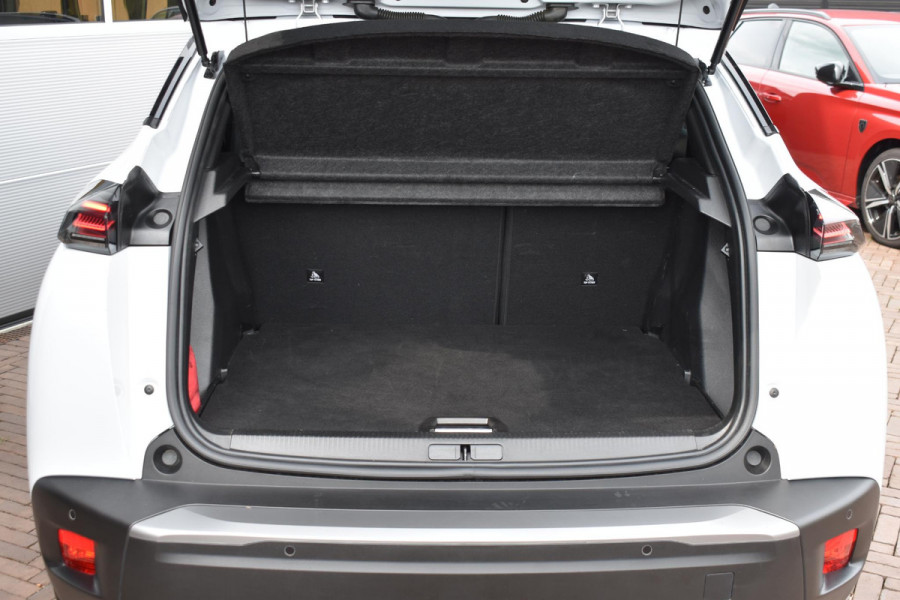 Peugeot 2008 1.2 PureTech 130 PK Aut. Allure Pack | Navi | LED | Camera V+A | Incl. garantie