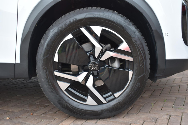 Peugeot 2008 1.2 PureTech 130 PK Aut. Allure Pack | Navi | LED | Camera V+A | Incl. garantie