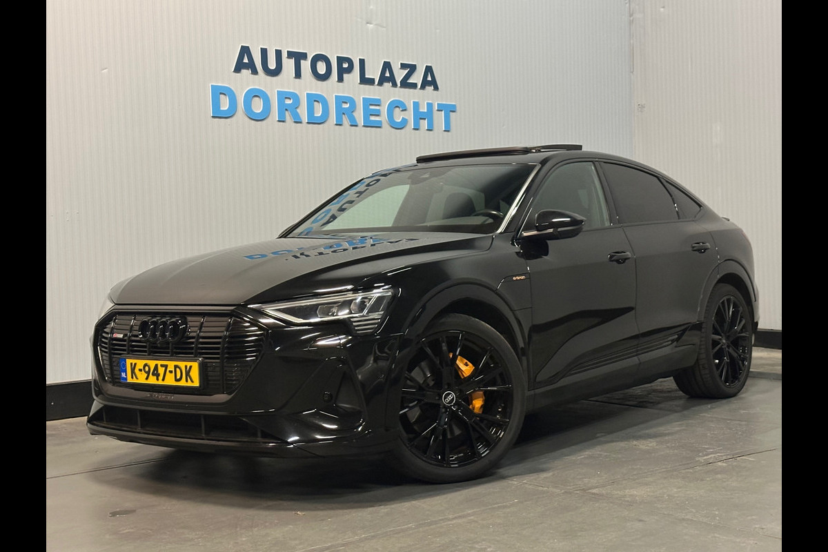 Audi e-tron Sportback 55 quattro S edition 22 inch / B&O / 360 cam / Pano / Luxe bekl. Audi e-tron Sportback 55 quattro S edition 22 inch / B&O / 360 cam / Pano / Luxe bekl.