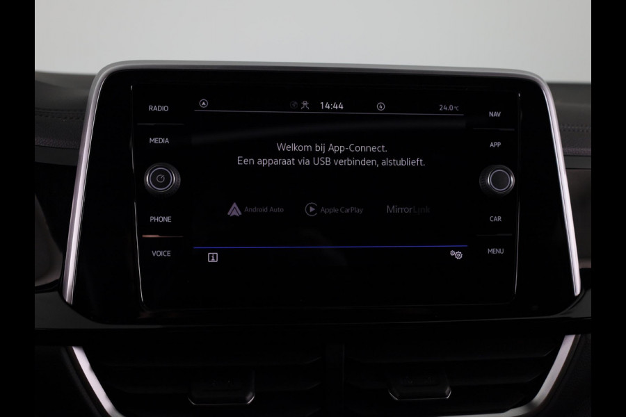 Volkswagen T-Roc 1.5 TSI R-Line | Panorama dak | Apple Carplay/Android Auto | Stoelverwarming | Keyless| Adaptieve cruise