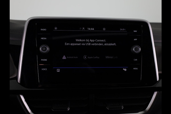 Volkswagen T-Roc 1.5 TSI R-Line | Panorama dak | Apple Carplay/Android Auto | Stoelverwarming | Keyless| Adaptieve cruise