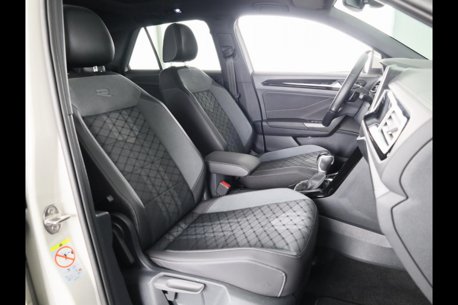 Volkswagen T-Roc 1.5 TSI R-Line | Panorama dak | Apple Carplay/Android Auto | Stoelverwarming | Keyless| Adaptieve cruise