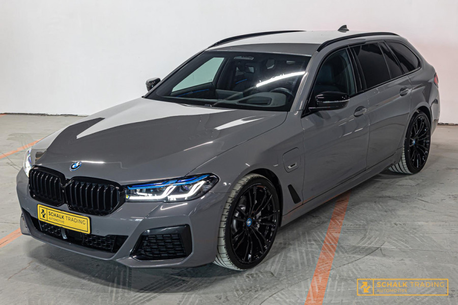 BMW 5 Serie Touring 530e|M-sport|Cam|Hud|Laser|NW 20 inch|Acc