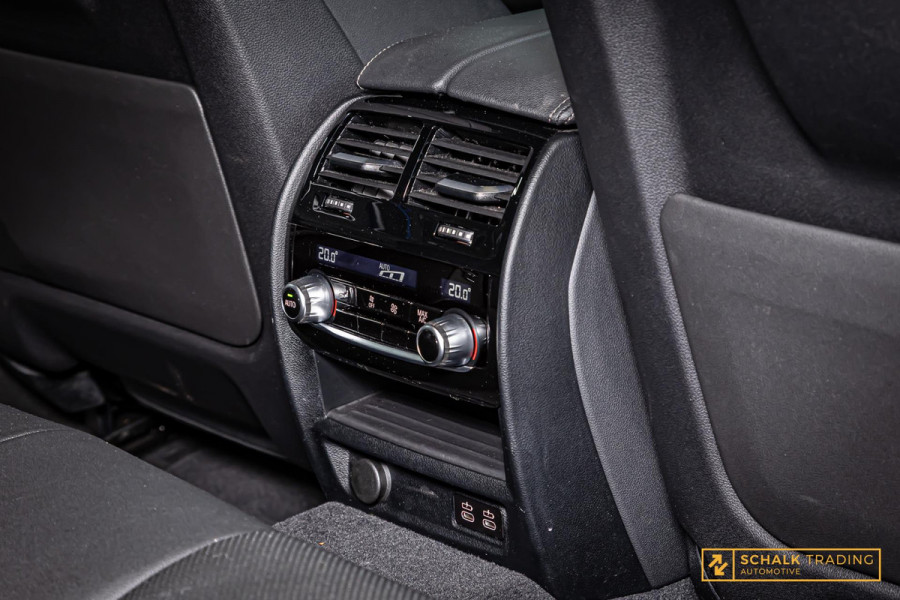 BMW 5 Serie Touring 530e|M-sport|Cam|Hud|Laser|NW 20 inch|Acc