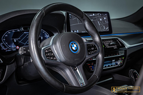 BMW 5 Serie Touring 530e|M-sport|Cam|Hud|Laser|NW 20 inch|Acc