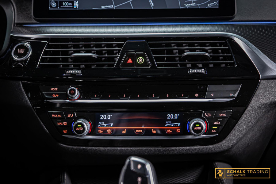 BMW 5 Serie Touring 530e|M-sport|Cam|Hud|Laser|NW 20 inch|Acc