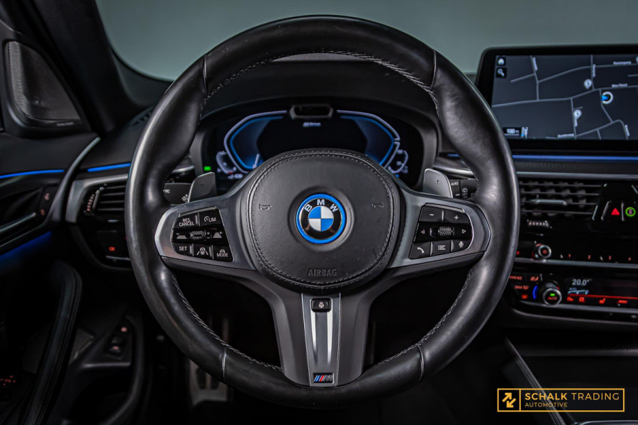 BMW 5 Serie Touring 530e|M-sport|Cam|Hud|Laser|NW 20 inch|Acc