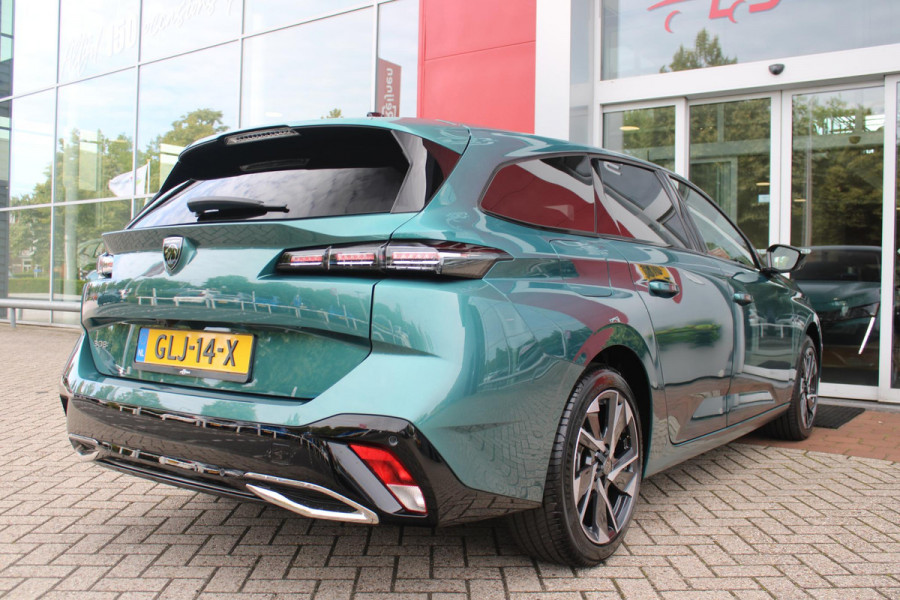 Peugeot 308 SW 1.2 Hybrid 145PK e-DCS6 ALLURE | KEYLESS ENTRY/START | DRAADLOZE APPLE CARPLAY/ANDROID AUTO | NAVIGATIE | CLIMATE CONTROL | LICHTMETALEN VELGEN 17" | LED KOPLAMPEN | 360° CAMERA | ADAPTIVE CRUISE CONTROL | DODEHOEK DETCTIE | DRAADLOZE TELEFOONLADER |