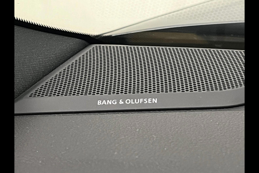 Audi RSQ3 Sportback TFSI RS | PANO | MEMORY SEATS | B&O AUDIO | NARDO GREY