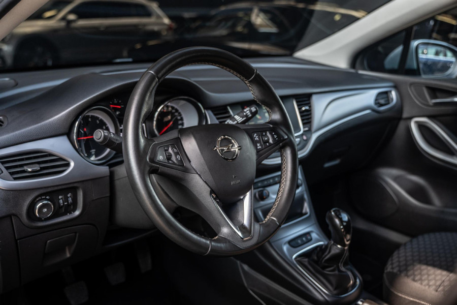 Opel Astra 1.0 Online Edition | Pdc | Navi | Cruise