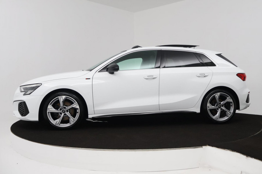 Audi A3 Sportback 35 TFSI S edition (PANORAMADAK, CARPLAY, ELEKT. STOELEN, VIRTUAL, PDC, GOED ONDERHOUDEN, LED)