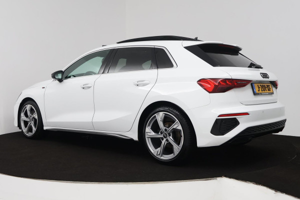 Audi A3 Sportback 35 TFSI S edition (PANORAMADAK, CARPLAY, ELEKT. STOELEN, VIRTUAL, PDC, GOED ONDERHOUDEN, LED)
