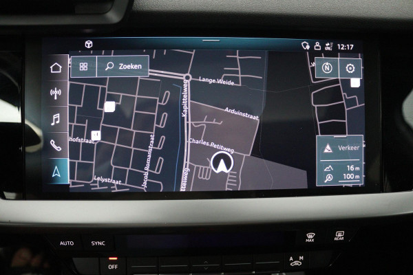 Audi A3 Sportback 35 TFSI S edition (PANORAMADAK, CARPLAY, ELEKT. STOELEN, VIRTUAL, PDC, GOED ONDERHOUDEN, LED)