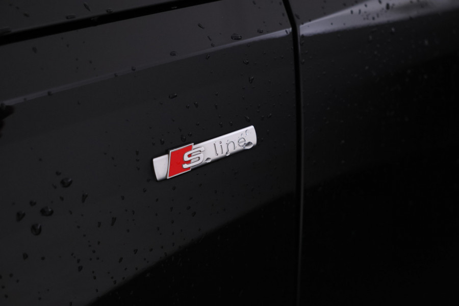 Audi A4 Avant Business S-Line 2.0 TDI Digital dash, Panorama dak, S line!