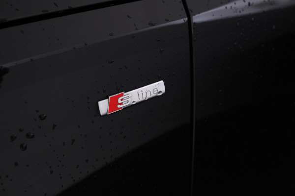 Audi A4 Avant Business S-Line 2.0 TDI Digital dash, Panorama dak, S line!