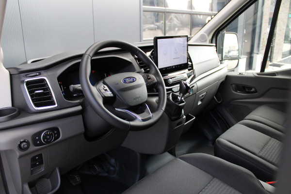 Ford Transit 350 2.0 TDCI L3H2 Trend 130pk Trend - Facelift - Xenon - Carplay - Android - Camera - Airbag Passagier - Rijklaar