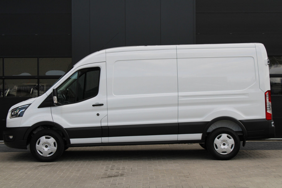 Ford Transit 350 2.0 TDCI L3H2 Trend 130pk Trend - Facelift - Xenon - Carplay - Android - Camera - Airbag Passagier - Rijklaar