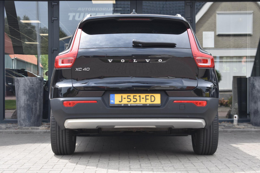 Volvo XC40 1.5 T3 LEDER | STUUR EN STOELVERWARMING | CAMERA | APPLE CARPLAY | ANDROID AUTO| ADAPTIEVE CRUISE CONTROLE | BLISS