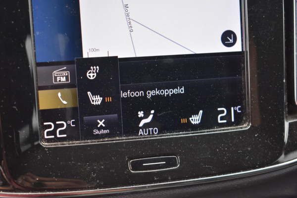 Volvo XC40 1.5 T3 LEDER | STUUR EN STOELVERWARMING | CAMERA | APPLE CARPLAY | ANDROID AUTO| ADAPTIEVE CRUISE CONTROLE | BLISS