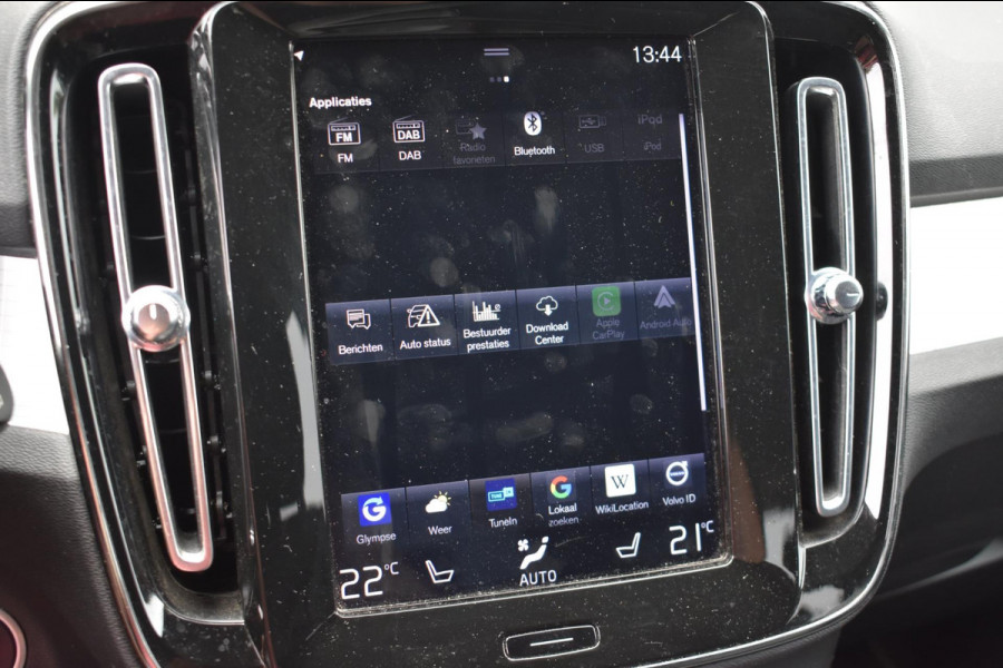 Volvo XC40 1.5 T3 LEDER | STUUR EN STOELVERWARMING | CAMERA | APPLE CARPLAY | ANDROID AUTO| ADAPTIEVE CRUISE CONTROLE | BLISS