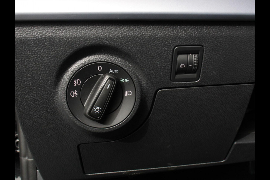 Seat Ibiza 1.0 EcoTSI FR Climate Control Adaptieve cruise control LED Keyless Parkeersensoren Verwarmde voorstoelen Achteruitrij camera Apple Carplay/ Andriod Auto