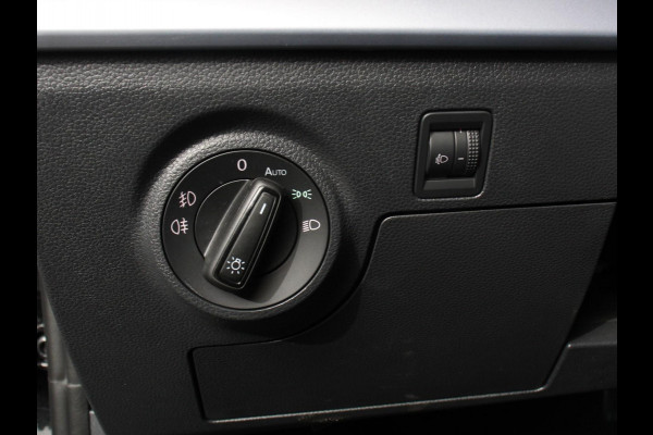 Seat Ibiza 1.0 EcoTSI FR Climate Control Adaptieve cruise control LED Keyless Parkeersensoren Verwarmde voorstoelen Achteruitrij camera Apple Carplay/ Andriod Auto