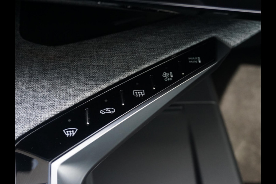 Peugeot E-5008 GT Avantage 73 kWh Leder interieur | Panoramadak