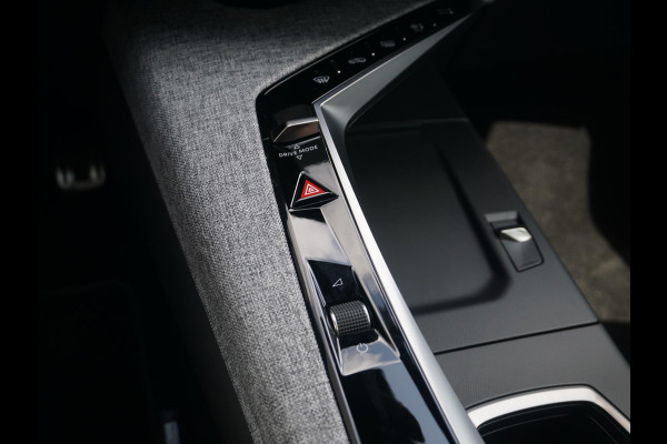 Peugeot E-5008 GT Avantage 73 kWh Leder interieur | Panoramadak